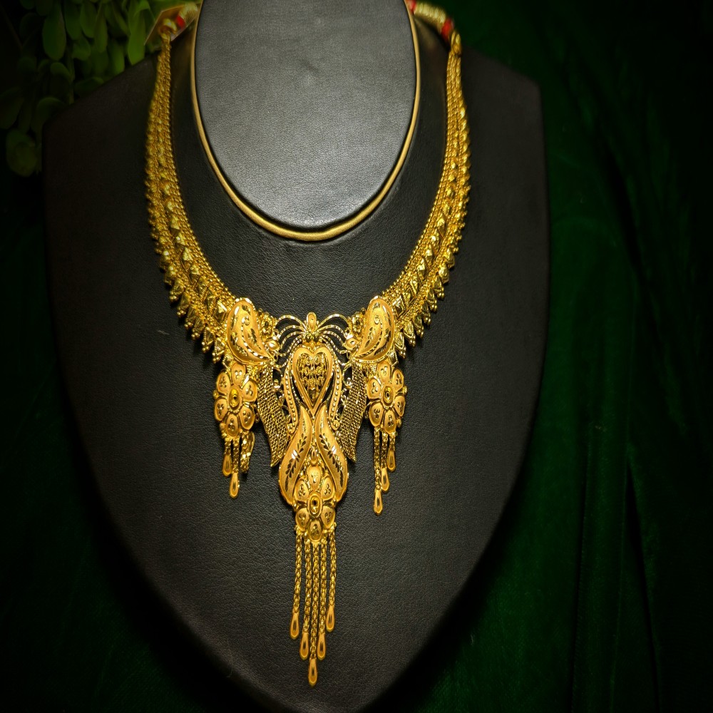 Hiraola's Product Image